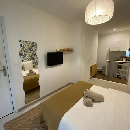 Apartamento Joli Centre Historique Et Au Calme